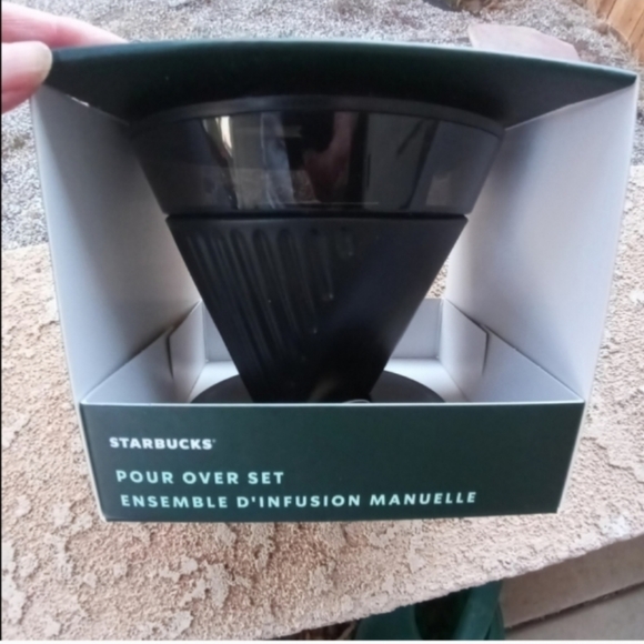 Starbucks Pour Over Coffee Set - Picture 1 of 6